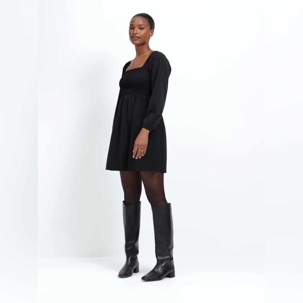 NWT! On Black Clip Dot Fit & Flare Long-Sleeve Mini Dress - Multiple Sizes💜 - Picture 7 of 10